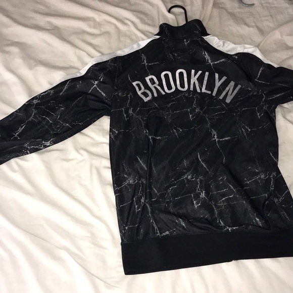 NBA Brooklyn Jacket - Picture 4 of 5